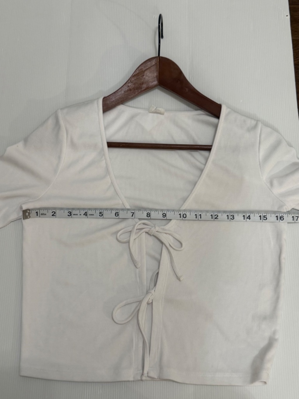 Aritzia Wilfred Free Tie-Front Ribbed Top White Size M - Picture 8 of 11